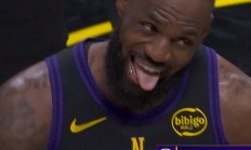  掘金队比赛回放 