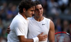 JackeyLove在阿森纳比赛中高光表现，问鼎冠军引发热议！(hot stuff阿森纳队歌)