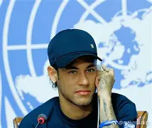 皇冠体育在线-内马尔在巴黎圣日耳曼的表现